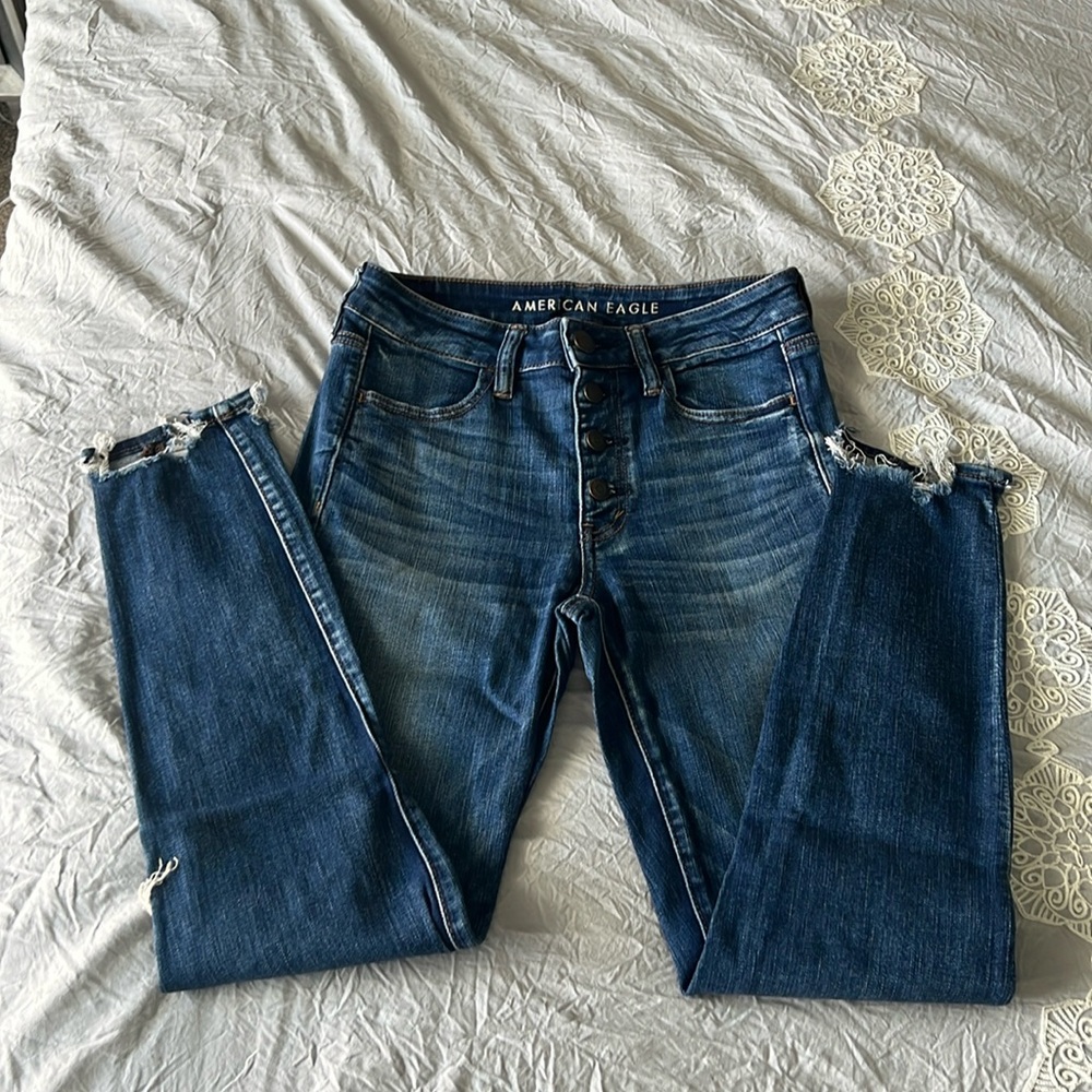 American Eagle, high-rise jegging crop button fly 6R